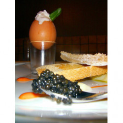 Œuf coque caviar